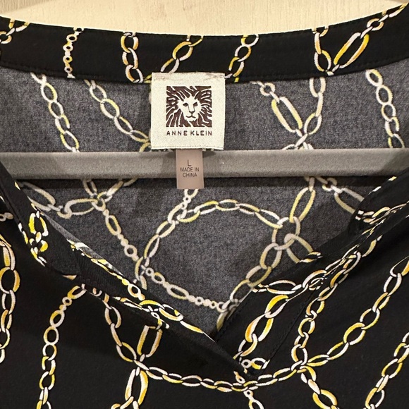 Anne Klein Black Top with Chain Pattern - Picture 1 of 3